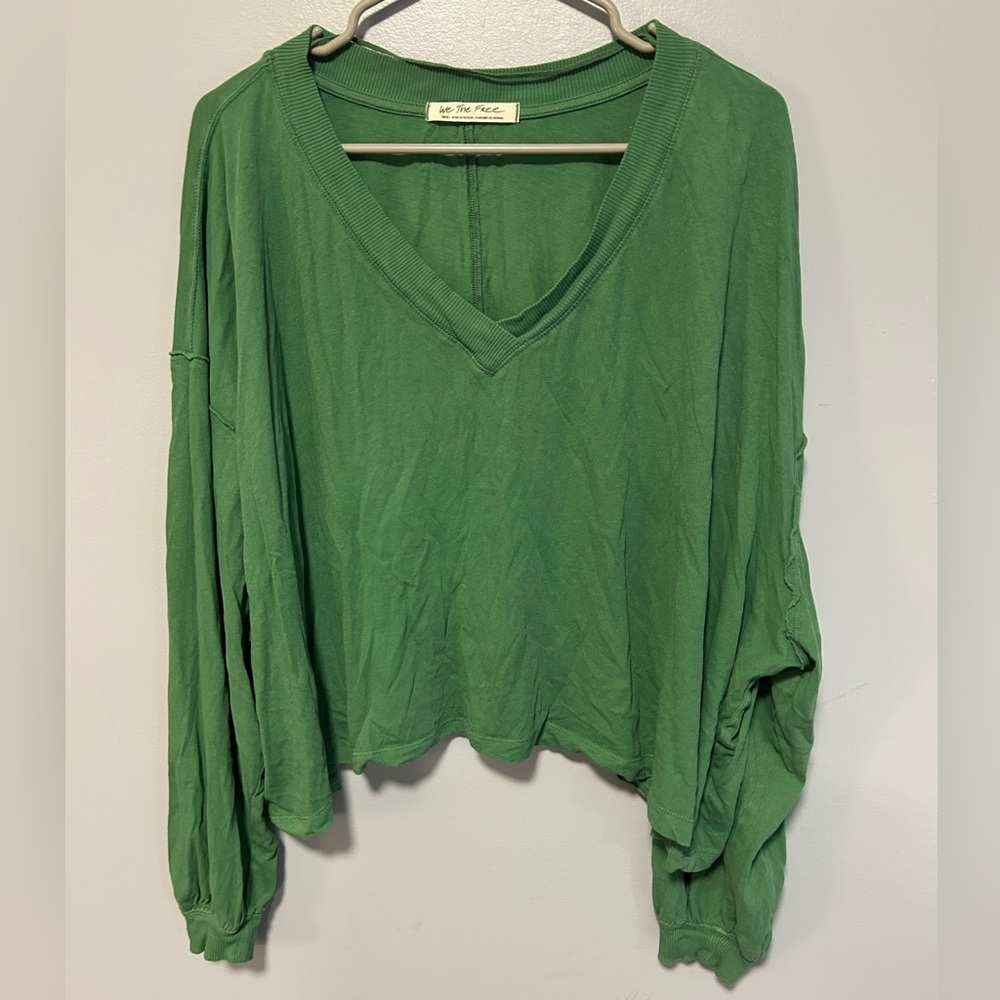 Free people Buffy crop v neck